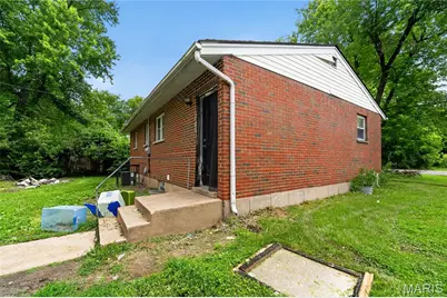 11617 Larimore Road, Saint Louis, MO 63138 - Photo 8