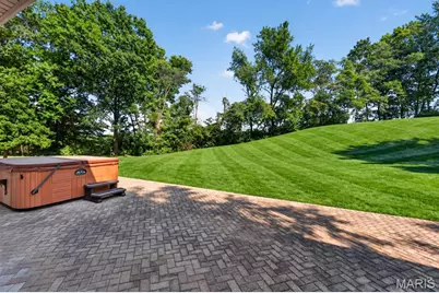 17619 Bridgeway Drive, Chesterfield, MO 63005 - Photo 50