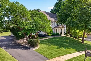 17619 Bridgeway Dr, Chesterfield, MO 63005 - Photo 54