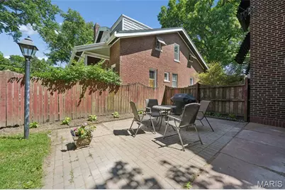 7051 Waterman Avenue, University City, MO 63130 - Photo 22