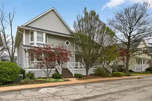 1187 Hawken Pl, Webster Groves, MO 63119 - Photo 2