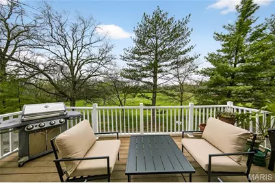 1187 Hawken Place, Webster Groves, MO 63119 - Photo 8