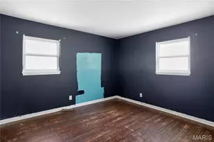 1420 Columbus Dr, Saint Louis, MO 63138 - Photo 12