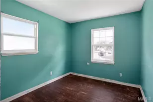 1420 Columbus Dr, Saint Louis, MO 63138 - Photo 14