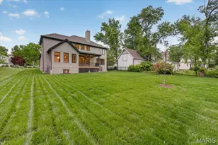 216 W Essex Ave, Kirkwood, MO 63122 - Photo 8