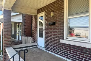 4215 Gannett St, Saint Louis, MO 63116 - Photo 2