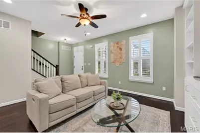 3221 Camp Street, Saint Charles, MO 63301 - Photo 4