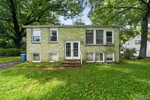 715 Valencia Ave, Saint Louis, MO 63138 - Photo 2
