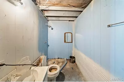 1412 Highway 49, Ellisville, MO 65456 - Photo 16