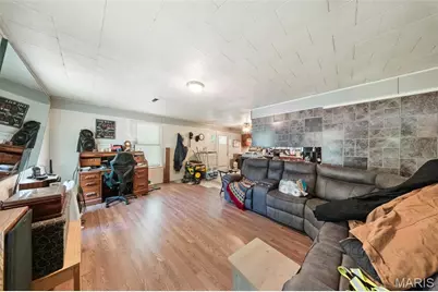 1412 Highway 49, Ellisville, MO 65456 - Photo 6