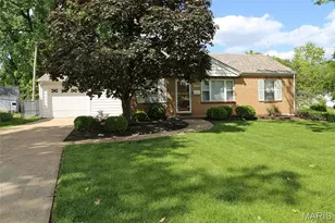 10501 St Michael Ln, Saint Ann, MO 63074 - Photo 2
