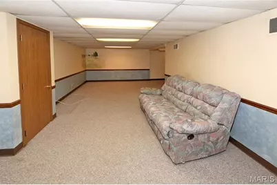 10501 Saint Michael Lane, Saint Ann, MO 63074 - Photo 16