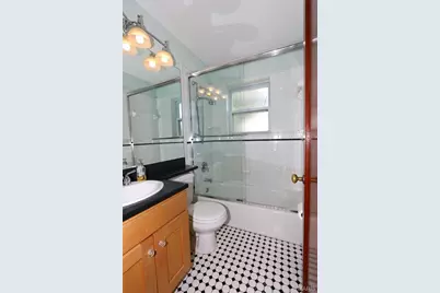 10501 Saint Michael Lane, Saint Ann, MO 63074 - Photo 14