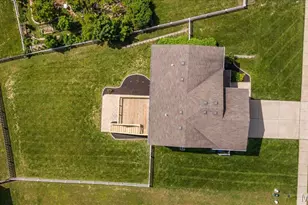 506 Rifle Ridge Dr, Wentzville, MO 63385 - Photo 32
