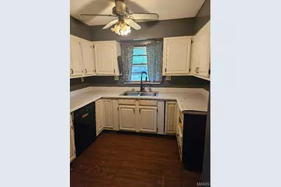 615 S Jefferson Avenue, Union, MO 63084 - Photo 2