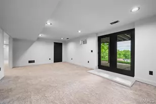 5339 Autumnwinds Dr, Oakville, MO 63129 - Photo 40