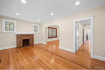 5515 Milentz Avenue, Saint Louis, MO 63109 - Photo 8