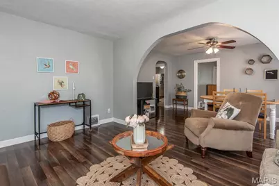 8725 Susan Avenue, Saint John, MO 63114 - Photo 8