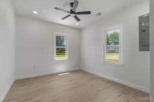 1816 Dixie Roadway St, Kennett, MO 63857 - Photo 14
