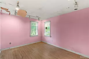437 Warfield Ave, Saint Louis, MO 63135 - Photo 12