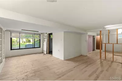 437 Warfield Avenue, Saint Louis, MO 63135 - Photo 14