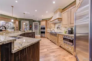 25 Windcastle Dr, Saint Charles, MO 63304 - Photo 34
