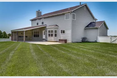 420 Van Buren Court, Wentzville, MO 63385 - Photo 2