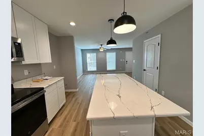 455 Sunset Hollow Drive, Wentzville, MO 63385 - Photo 6