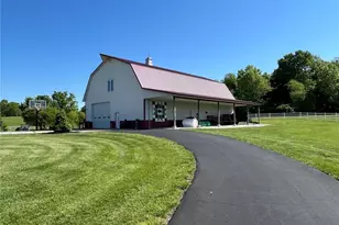 3869 Hwy C, Moscow Mills, MO 63362 - Photo 32