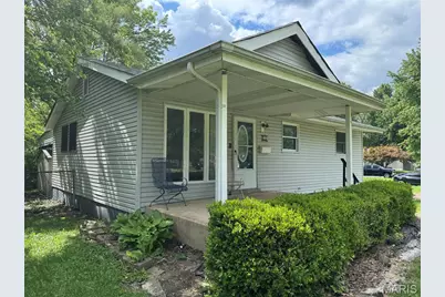 130 Florissant Park Drive, Florissant, MO 63031 - Photo 2