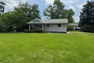 130 Florissant Park Dr, Florissant, MO 63031 - Photo 18