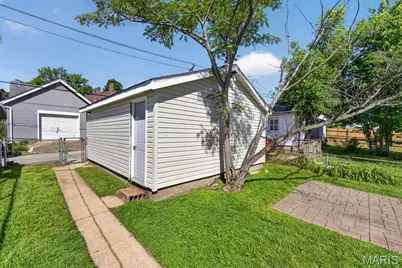 4862 Goethe Avenue, Saint Louis, MO 63116 - Photo 16