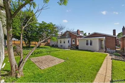 4862 Goethe Avenue, Saint Louis, MO 63116 - Photo 14