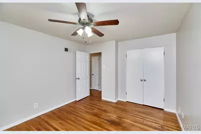 1960 Parker Road, Florissant, MO 63033 - Photo 14