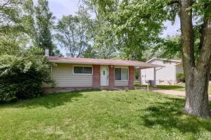 1960 Parker Rd, Florissant, MO 63033 - Photo 1