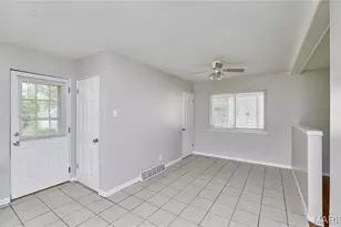 1960 Parker Rd, Florissant, MO 63033 - Photo 12