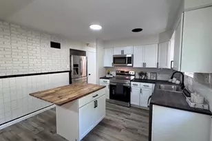 3508 St Henry Ln, Bel-Ridge, MO 63121 - Photo 4