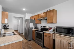 1711 Rivercroft Dr, Saint Paul, MO 63366 - Photo 8