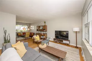 8901 Larchwood Ct, Saint Louis, MO 63126 - Photo 8