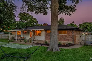 8901 Larchwood Ct, Saint Louis, MO 63126 - Photo 48