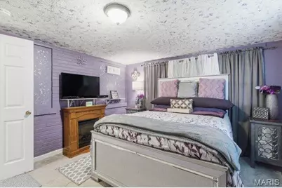 328 S Dellwood Drive, Ferguson, MO 63135 - Photo 24
