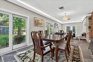 1601 S Warson Rd, Ladue, MO 63124 - Photo 20