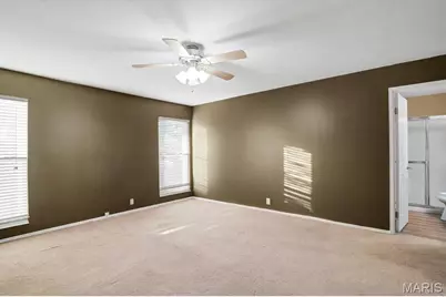15583 Clayton Road, Ballwin, MO 63011 - Photo 20