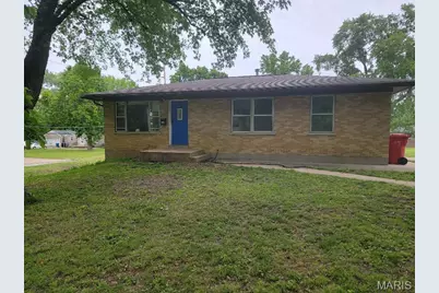 6128 Fee Fee Road, Hazelwood, MO 63042 - Photo 1