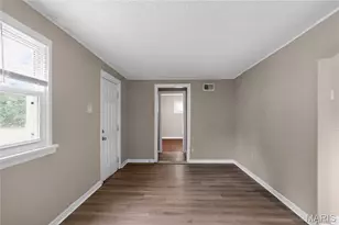 10040 Bon Oak Dr, Saint Louis, MO 63136 - Photo 12