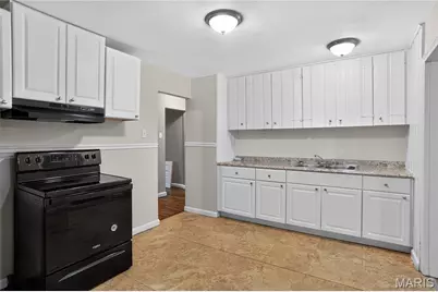 415 Millman Drive, Saint Louis, MO 63135 - Photo 6