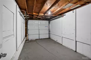 415 Millman Dr, Saint Louis, MO 63135 - Photo 16