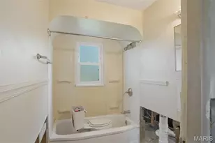 9801 Lorna Ln, Saint Louis, MO 63136 - Photo 14