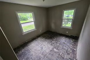 9801 Lorna Ln, Saint Louis, MO 63136 - Photo 12
