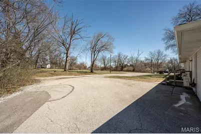 302 S Lincoln Drive #304, Troy, MO 63379 - Photo 24